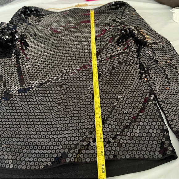 Michel Kors Sequin long sleeve back drapes size Large - Picture 10 of 12